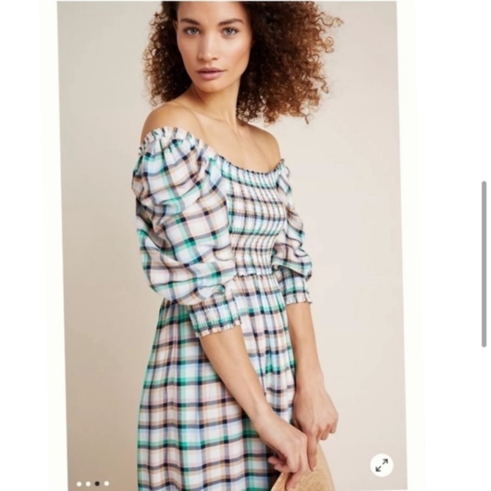 Anthropologie Maeve Cherie smocked plaid midi dress. Spring puff sleeve. Xs